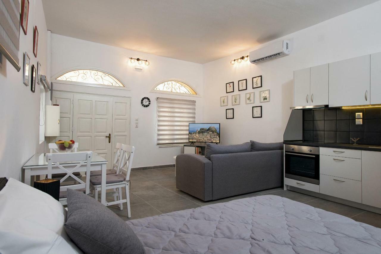 The Four Seasons Apartment Corfu  Bagian luar foto