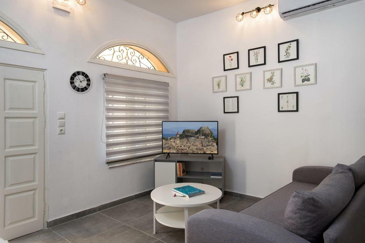 The Four Seasons Apartment Corfu  Bagian luar foto